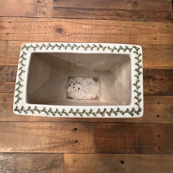 Vintage Chinese Rectangular Vase - Picture 5 of 10